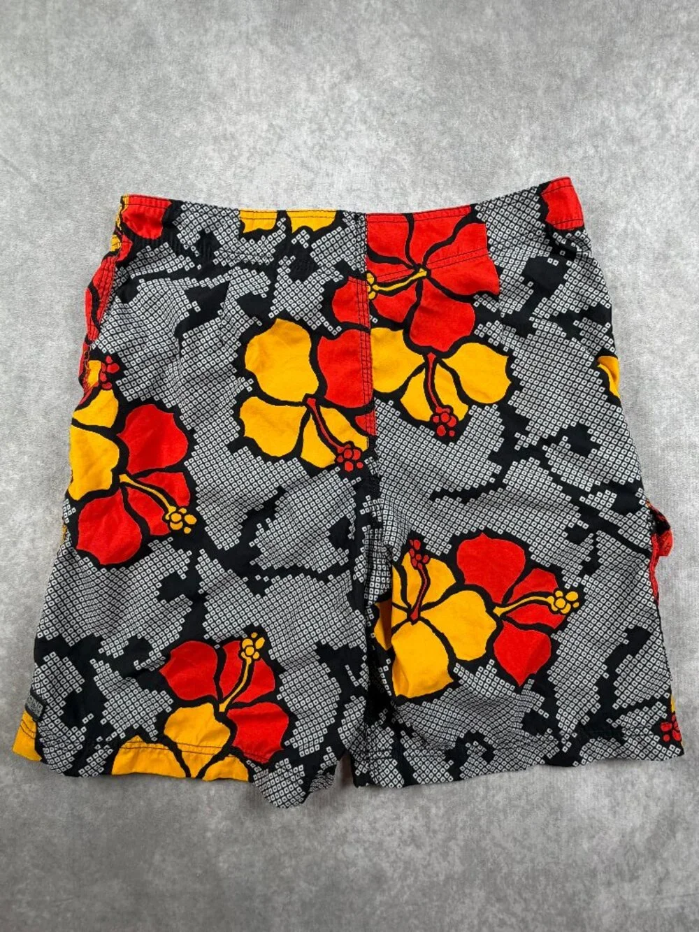 Billabong Mens Size 34 Board Shorts Black Hibiscus Floral Surf Swim Trunks